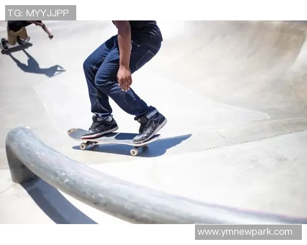 南京滑板队的奋斗与成长:一段激情四溢的滑板纪实之旅 南京滑板队的奋斗与成长:一段激情四溢的滑板纪实之旅