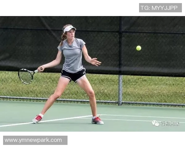 周芳专访：从青涩球场到职业巅峰的网球人生回顾