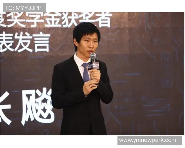 深度对话:探索杨敏羽毛球生涯背后的故事与心路历程 深度对话:探索杨敏羽毛球生涯背后的故事与心路历程