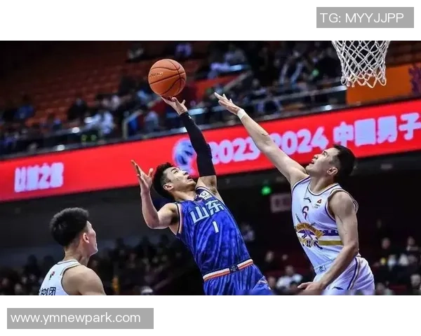 2017年CBA季后赛北京队与新疆队激战回顾与精彩瞬间分析